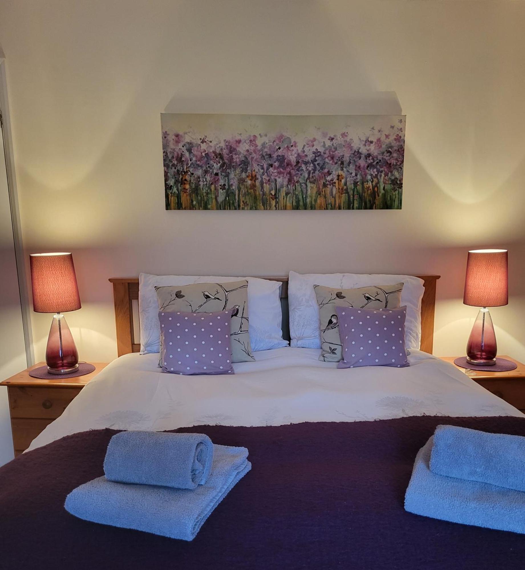 Grayz Townhouse - Free Onsite Parking For 2 Cars Lincoln Exterior foto